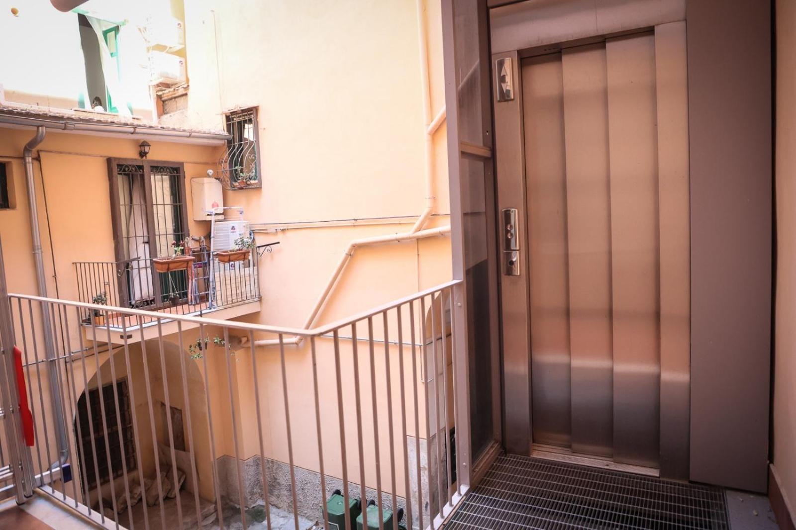 Petramare Charming House Lejlighed Salerno Eksteriør billede